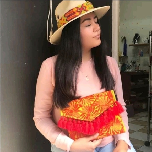 Hat crafted artisan main image 5